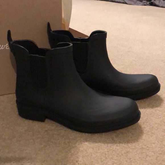 Madewell Shoes - Madewell Chelsea Rain boots Size 10 New in box